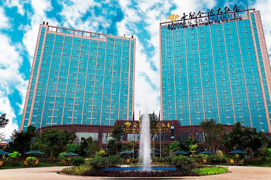 Empark Grand Hotel Xishuangbanna Jinghong Exterior photo